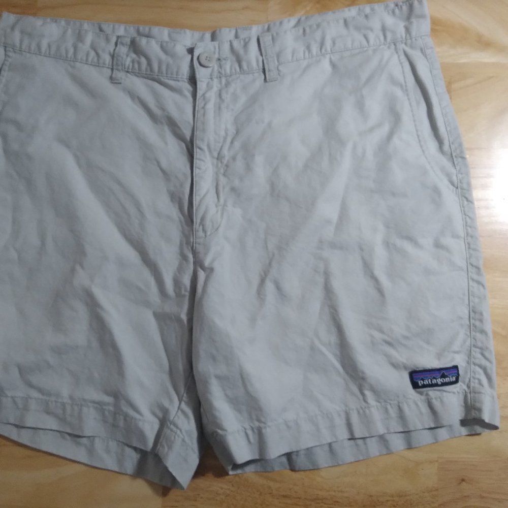Patagonia Worn Wear Organic Cotton Khaki Shorts